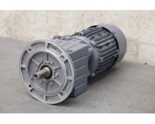 Getriebemotor 0,37 kW 44,6 U/min von Lenze – GST04-2M VCK 071C32 - Bild 1