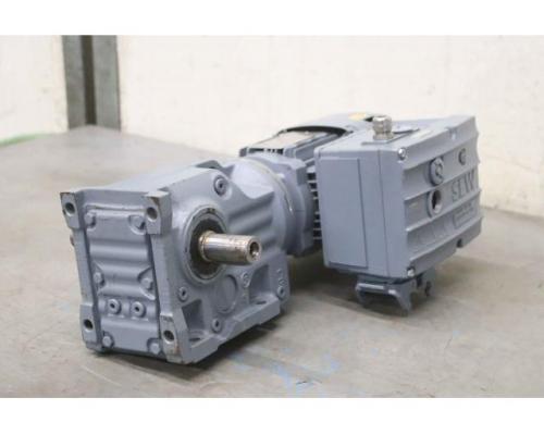 Getriebemotor 0,37-0,075 kW 31-6,3 U/min von SEW-Eurodrive – KAF37 DRS71S4BE05HR/MM03/AMA6 - Bild 1