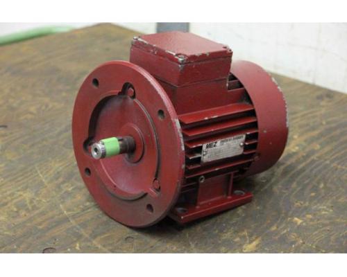 Elektromotor 0,55 kW 890 U/min von MEZ – 4AP80-4S - Bild 1