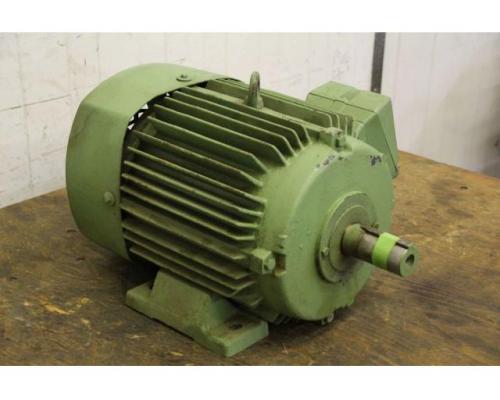 Elektromotor 7,5 kW 2910 U/min von MEZ – AP132S-2B1 - Bild 2