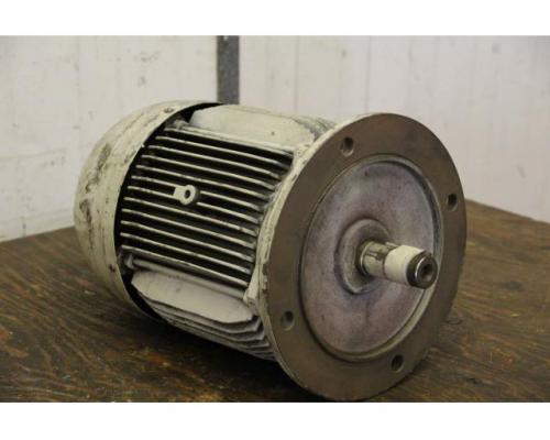 Elektromotor 1,3/2,6 kW 710/1410 U/min von AEG – AM 112 MZ8/4 - Bild 2