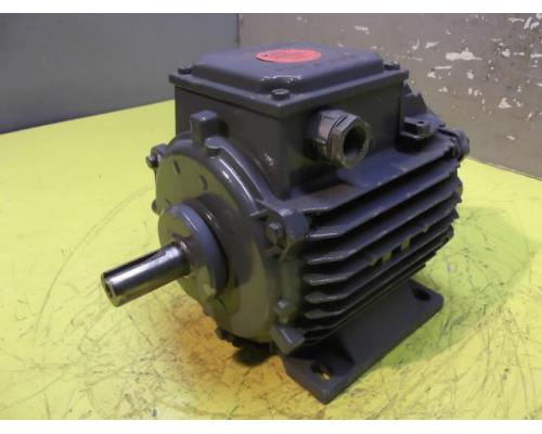 Elektromotor 0,55 kW 910 U/min von CEM – MEC80L6 - Bild 1