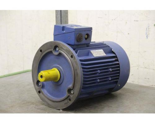 Elektromotor 4/6 kW 720/1440 U/min von Sintec – DM1 132MX8/4 - Bild 1