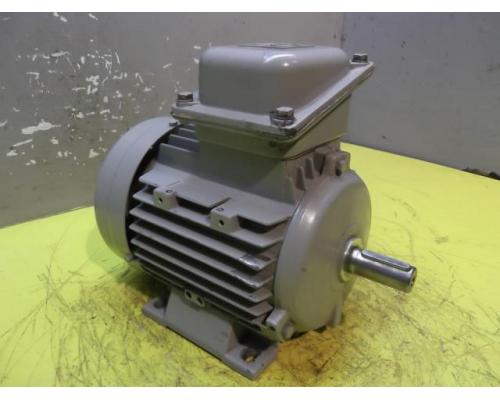 Elektromotor 0,75 kW 2805 U/min von Loher – ENCV-080BC-02A - Bild 2