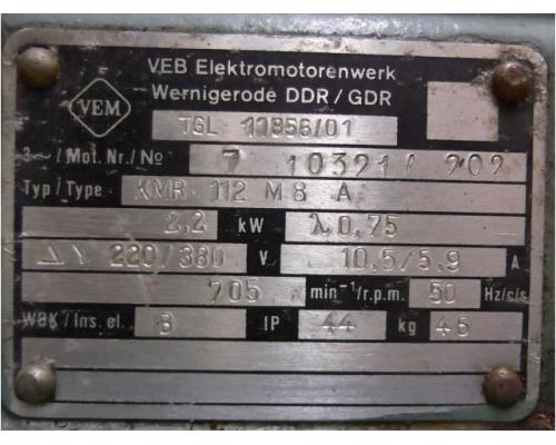 Elektromotor 2,2 kW 705 U/min von VEM – KMR112M8A - Bild 4