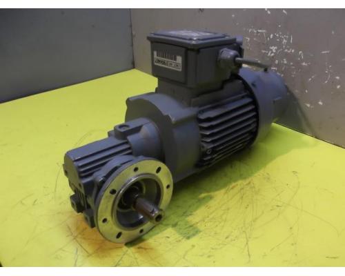 Getriebemotor 0,55 kW 235 U/min von BAUER – BS03-37V/D08MA4-TOF-ST-K/ - Bild 1