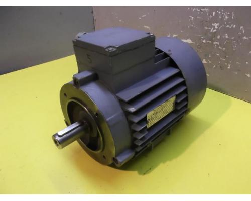 Elektromotor 0,37 kW 705 U/min von Demag – UMF90S-8 - Bild 1