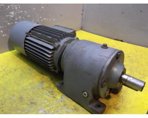 Getriebemotor 0,55 kW 125 U/min von SEW Eurodrive – R40DT80K4BH - Bild 2