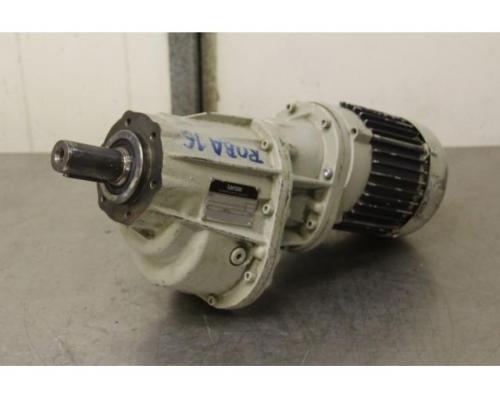 Getriebemotor 0,37 kW 13 U/min von Lenze – 7KC4-063H - Bild 1