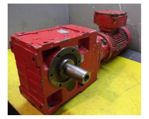 Getriebemotor 0,75 kW 35 U/min von Lenze – CD80L-4 - Bild 1