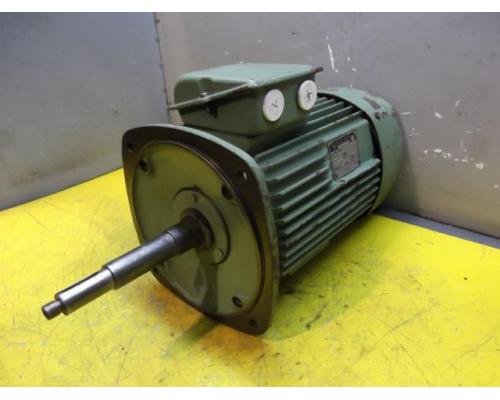 Elektromotor 7,5 kW 2860 U/min von VEM – KMR112.M2 - Bild 6