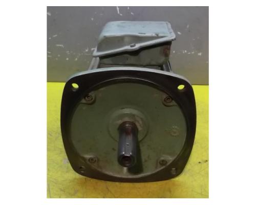 Elektromotor 5,5 kW 1245 U/min von VEM – KMR112M4 - Bild 3