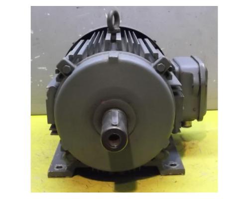 Elektromotor 0,4/1,85/4,4 kW 475/970/1455 U/min von BEN – ADY132M-12/6/4 - Bild 3