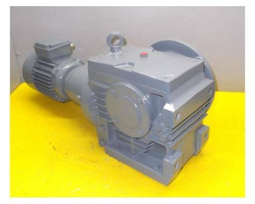 Getriebemotor 0,12/0,25 kW 0,8/1,6 U/min von SEW Eurodrive – B3 Winkel - Bild 2
