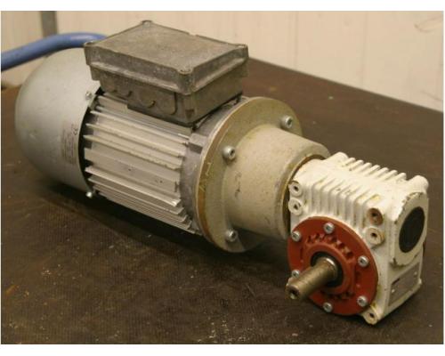 Getriebemotor 0,55 kW 77 U/min von Lenze – KMB/18010086 - Bild 1