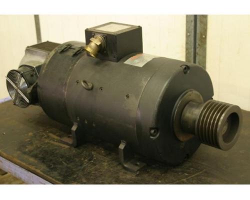 DC Servomotor 11,5/18,5 kW 1160/3500 U/min von FANUC – Model 15 - Bild 3