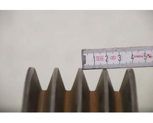 Keilriemenscheibe 4-rillig von Guss – SPB 220-4 (17 mm) - Bild 3