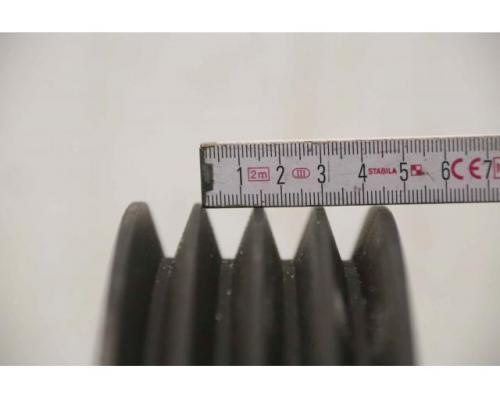 Keilriemenscheibe 4-rillig von Guss – SPA 630-04 (13 mm) - Bild 9