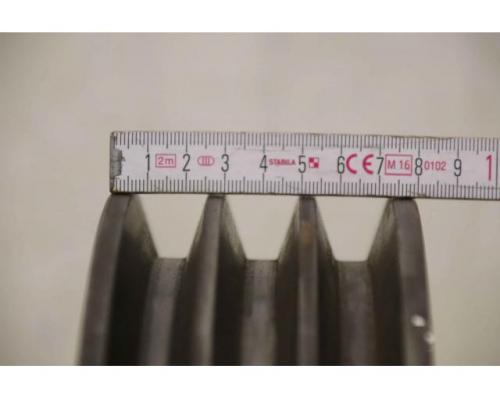 Keilriemenscheibe 3-rillig von Guss – SPB 410-3 (17 mm) - Bild 5