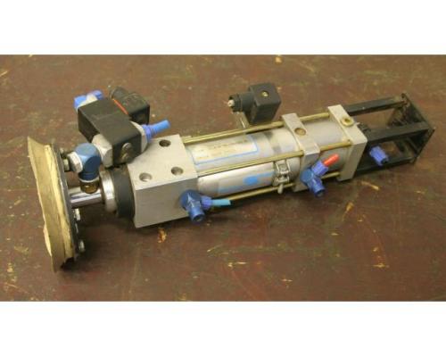 Pneumatikzylinder mit Vakuumsaugnapf von Specken & Drumag – ZLS-A 50/50/23 D - Bild 1
