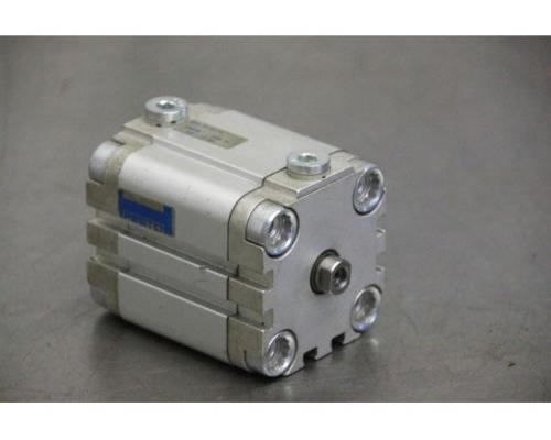 Kompaktzylinder von Festo – ADVU-40-30-PA - Bild 2