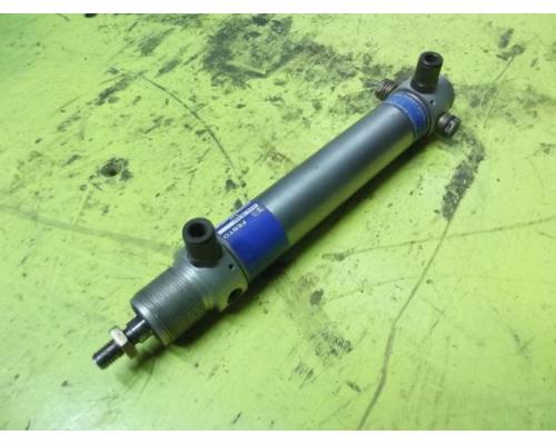 Pneumatikzylinder von Festo – DSW-32-100 P-A - Bild 1