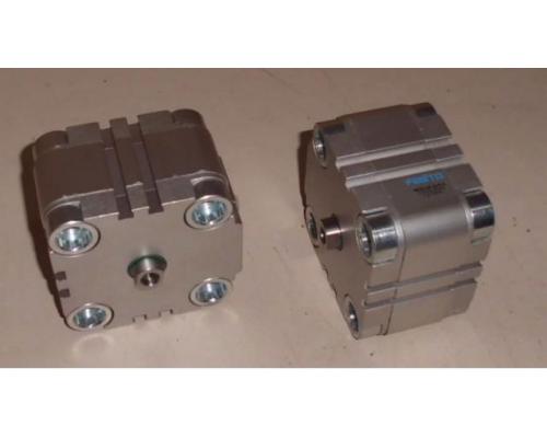 Pneumatikzylinder Kompaktzylinder von Festo – AEVU-63-10-P-A - Bild 1