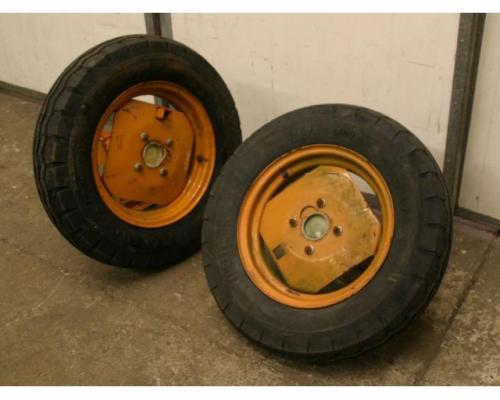 Reifen mit Felgen 2 Stück von unbekannt – Reifengröße 180/90-16 IMP - Bild 3