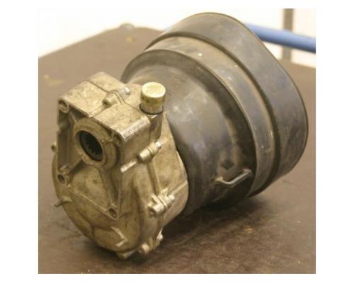 Zapfwellengetriebe 1:4 von BYPY – für Hydraulikpumpe - Bild 1