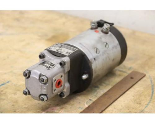 Hydraulikpumpe 24 V 2 kW von Plessey EMI – A096X D 112/2R-6/8 - Bild 1