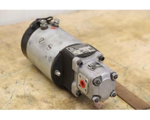 Hydraulikpumpe 24 V 2 kW von Plessey EMI – A096X D 112/2R-6/8 - Bild 2