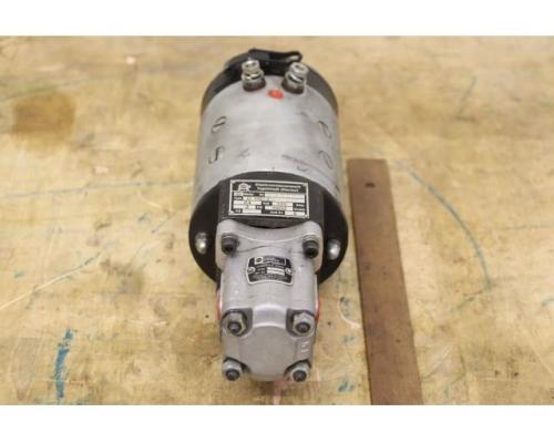 Hydraulikpumpe 24 V 2 kW von Plessey EMI – A096X D 112/2R-6/8 - Bild 3