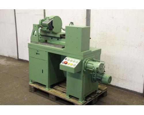 Rundschleifmaschine von WMW Heckert – Spitzenabstand 420 mm - Bild 1