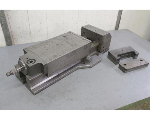 Hydraulikschraubstock von Röhm – Spannweite 345 mm - Bild 1