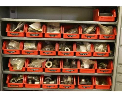 Werkzeugschrank mit Bohrbuchsen von Niederberger – mit Ersatzteilen für Werkzeugbau - Bild 4