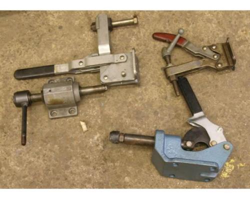 Werkzeugschrank mit Bohrbuchsen von Niederberger – mit Ersatzteilen für Werkzeugbau - Bild 8