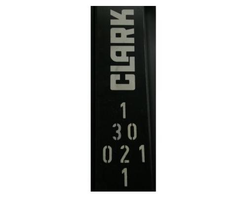 Staplermast von Clark – 2,0 to 4,0m - Bild 7