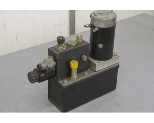 Hydraulikpumpe für Elektrostapler 24 V von Climax Handling – mit Hydrauliktank - Bild 3