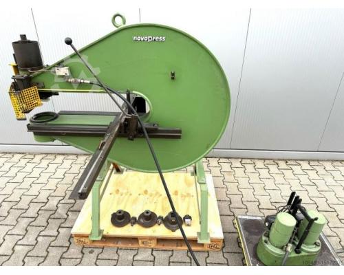 NOVOPRESS - hydraulische Lochstanze - Bild 8