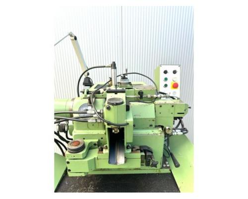 MIKRON A21/2 Zahnrad-Abwälzfräsmaschine - Bild 3