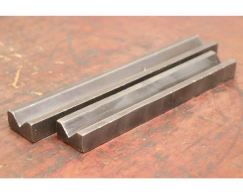 Anreissprisma 2 Stück von Stahl – 295/245x80x22 mm 90° - Bild 2