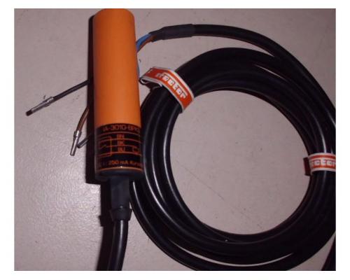 Induktiver Sensor von IFM – IA-3010-BPKG - Bild 4