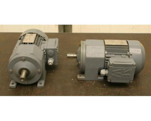 Getriebemotor 0,15 kW 49 U/min von SEW EURODRIVE – R32DT71C6 - Bild 2