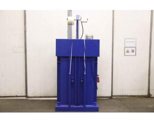 Ballenpresse von Papenbrock – 830x600xH1180 mm - Bild 12