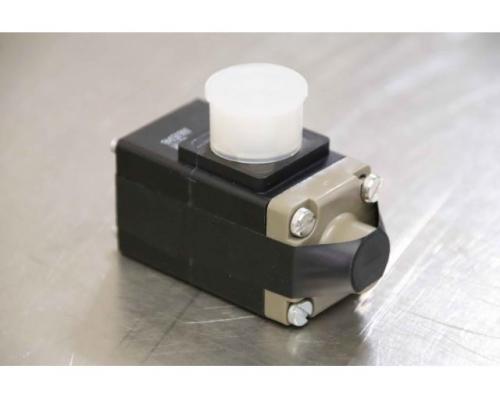 Magnetventil von bürkert – 0313 D 2,0 NBA MS 00061096 - Bild 2