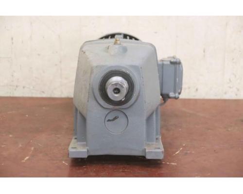 Getriebemotor 4 kW 70 U/min von Nord – SK 32-112 M/4 BRE60 - Bild 3