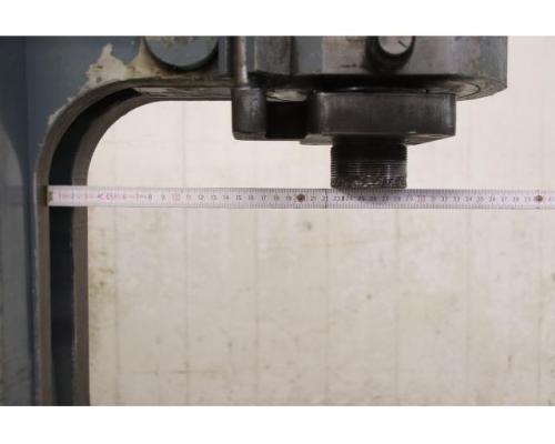 Profilstahlschere Stanze, 5-fach kombiniert von Mubea – HIW 600 - Bild 13