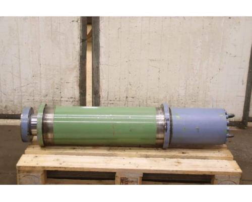 Hydraulikzylinder von MAE – Hub 690 mm - Bild 3