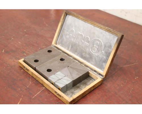 Universal Spannunterlage-Satz im Holzkasten von AMF – AMF 6500 H Breite 30 mm - Bild 1
