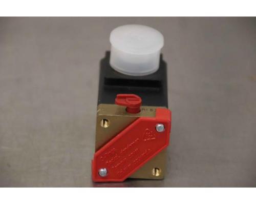 Magnetventil von bürkert – 0312 C 1,8 FKM MS  00088840 - Bild 4